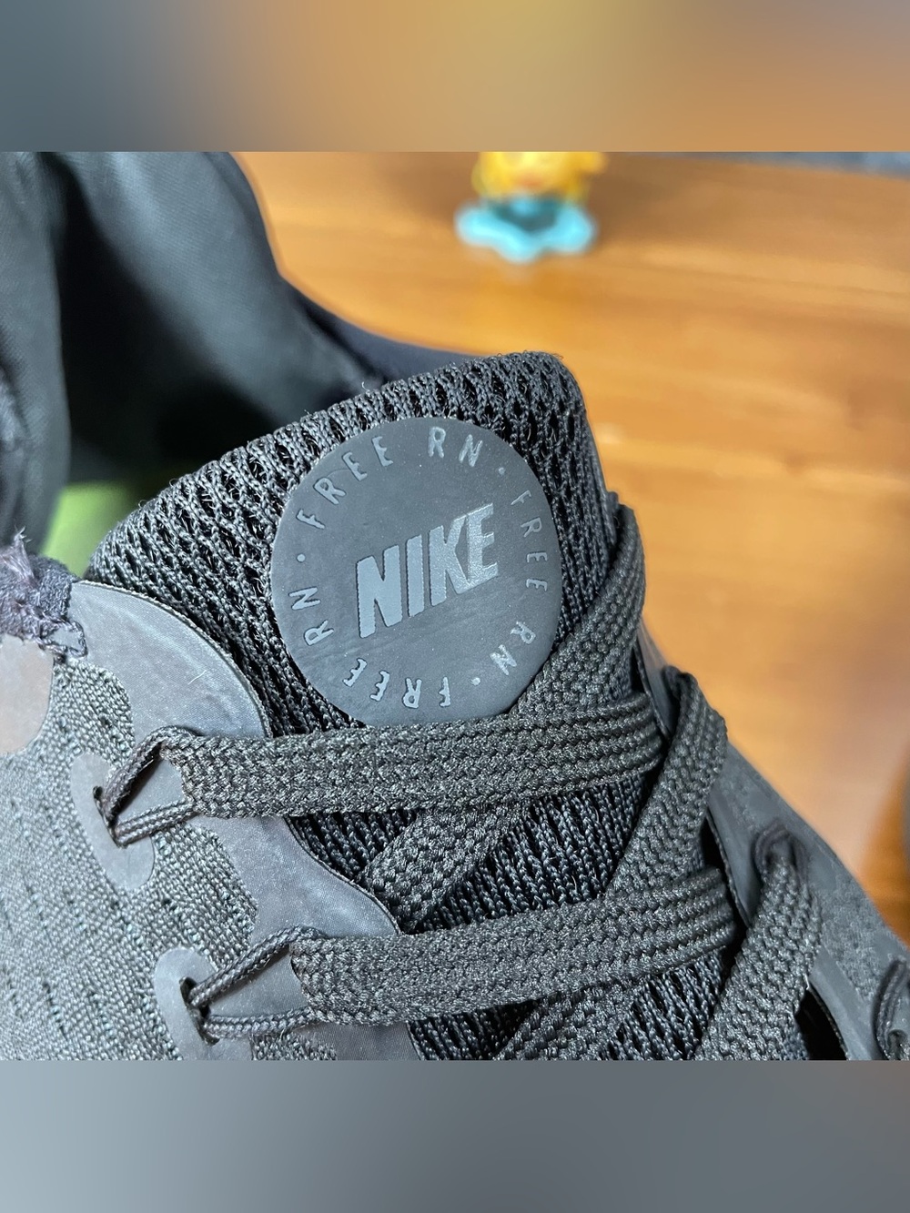 Nike Free RN 2018 Men's Size 9 Triple Black Running Shoes Sneakers 942836-002 - Picture 6 of 16